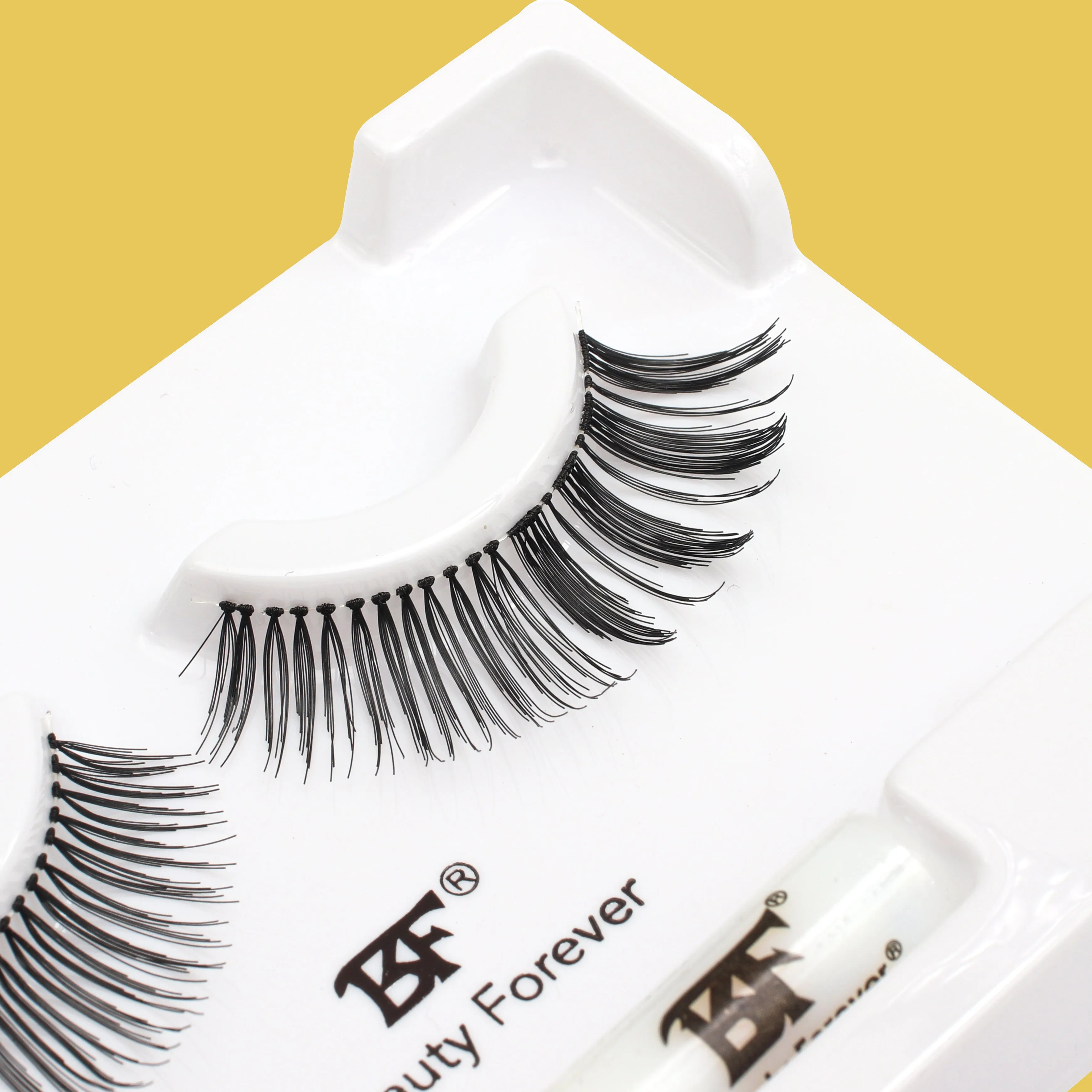 Super-Natural Eyelashes-Essex Eyes No. 905 (Outer Spiky Effect)